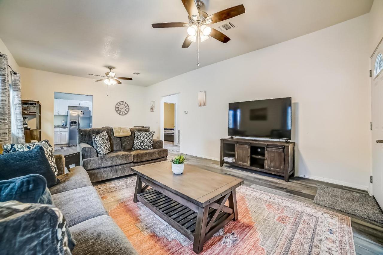 Midtown Modern Farmhouse San Antonio Dış mekan fotoğraf